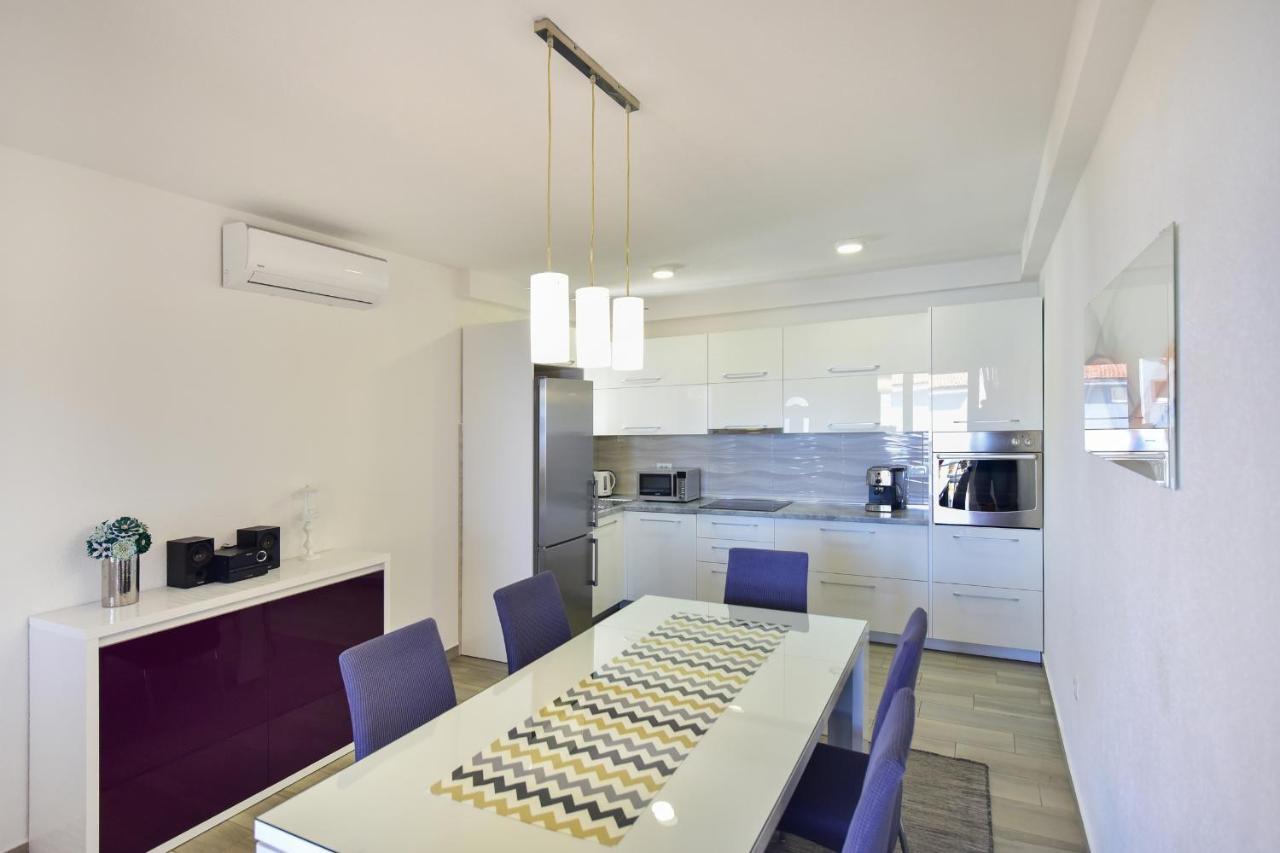 Apartment Maslina Makarska Bagian luar foto